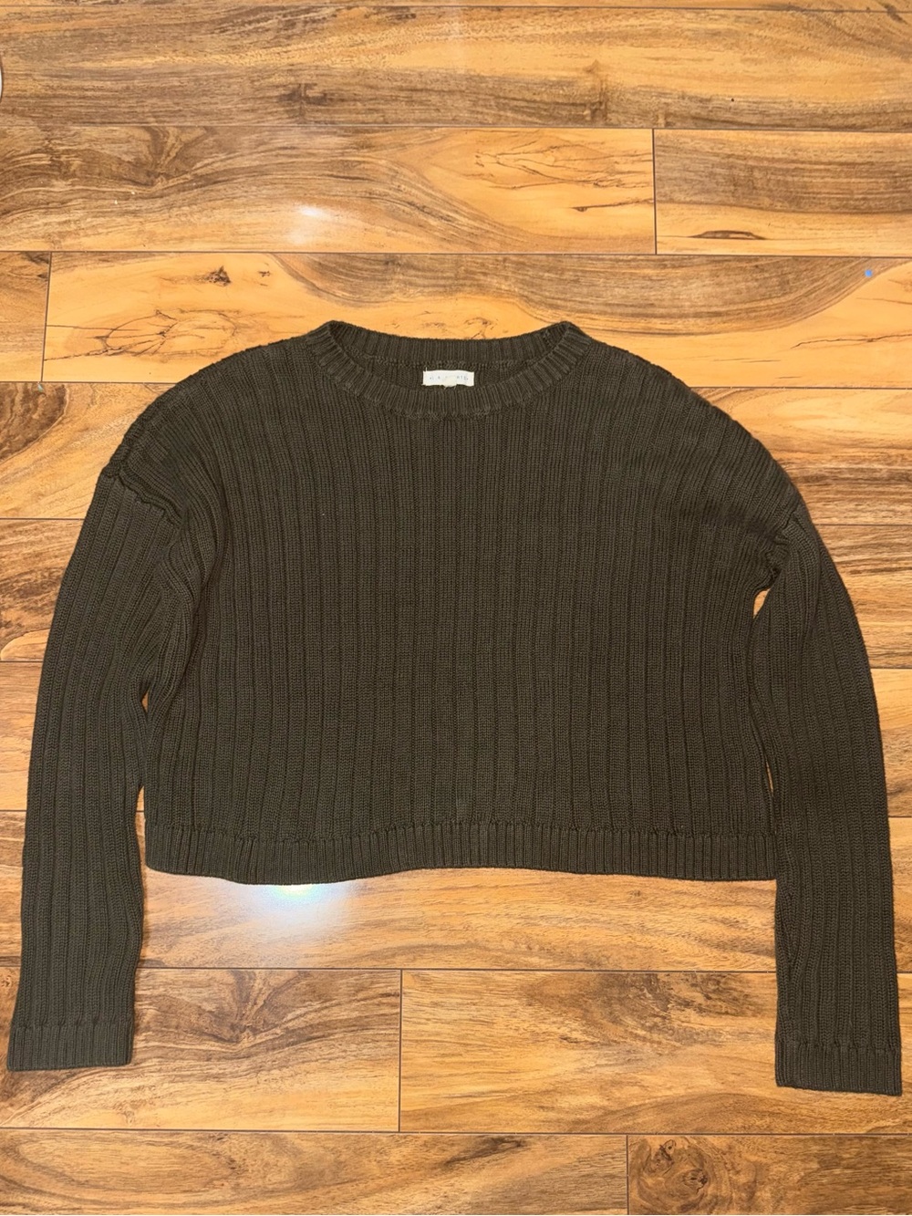 Women's Ribbed Crewneck Sweater - Dark Olive